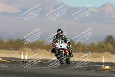 media/Dec-05-2024-Racers Edge (Thu) [[e102e0690b]]/3-B Group/Session 4 (Turn 16 Entry)/